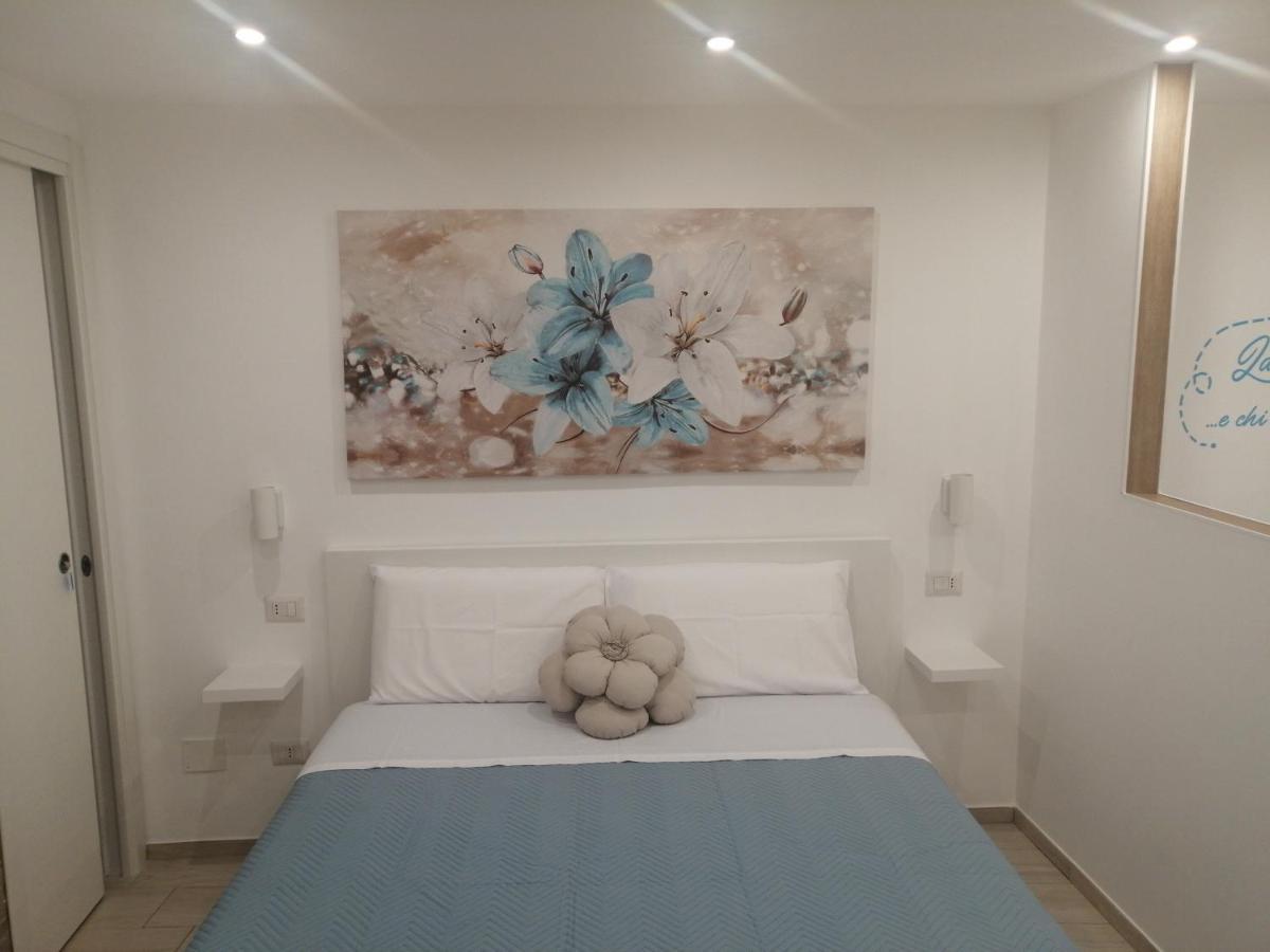 La Casa Dei Nonni Hotel Bari Luaran gambar