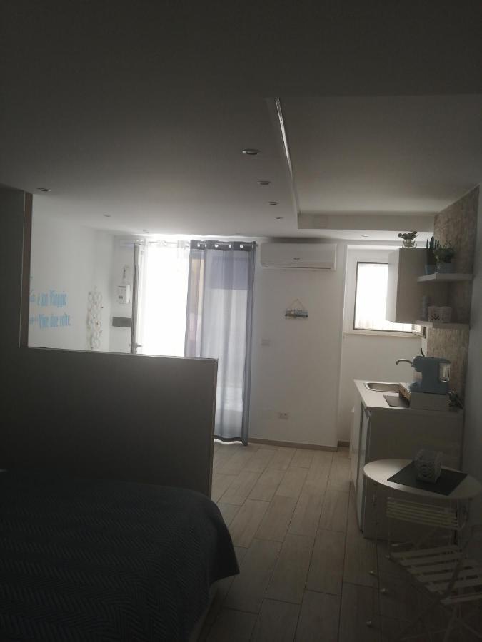 La Casa Dei Nonni Hotel Bari Luaran gambar